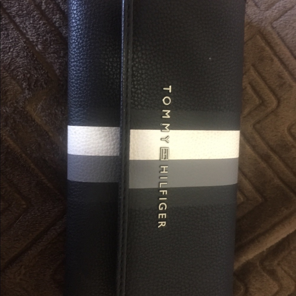 Tommy Hilfiger Wallet